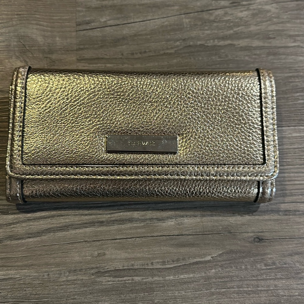 nine west gold wallet